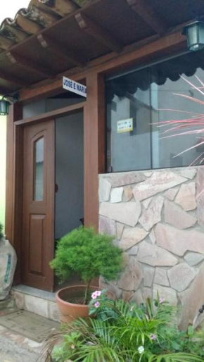 Гостиница Suites Pouso Familiar José e Maria  Парати